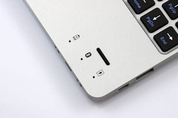 SharksuckerWirelessKeyboardCaseForiPad15